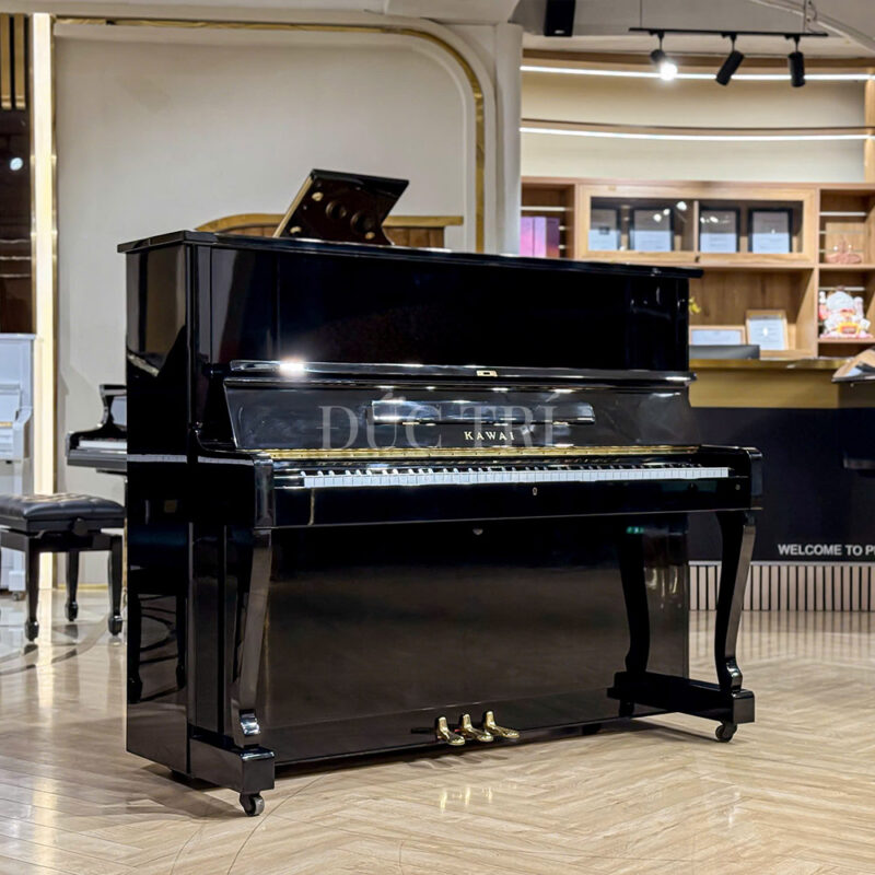 Thiết kế gọn nhẹ đàn Piano Kawai K-15E