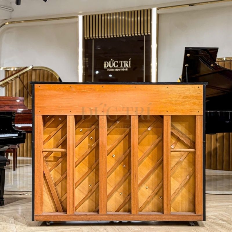 Khung đàn Piano Yamaha JU109
