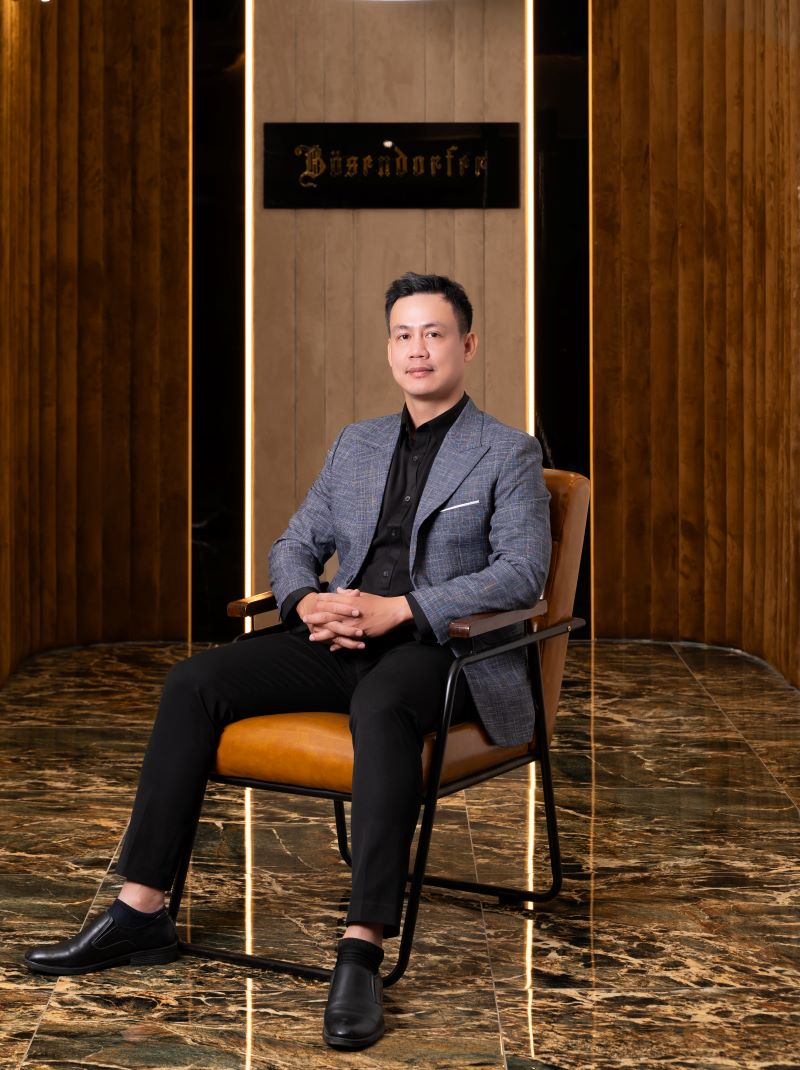 Oánh Phạm - John Pham - Giám Đốc Bosendorfer & Sales Director của Đức Trí Piano Boutique