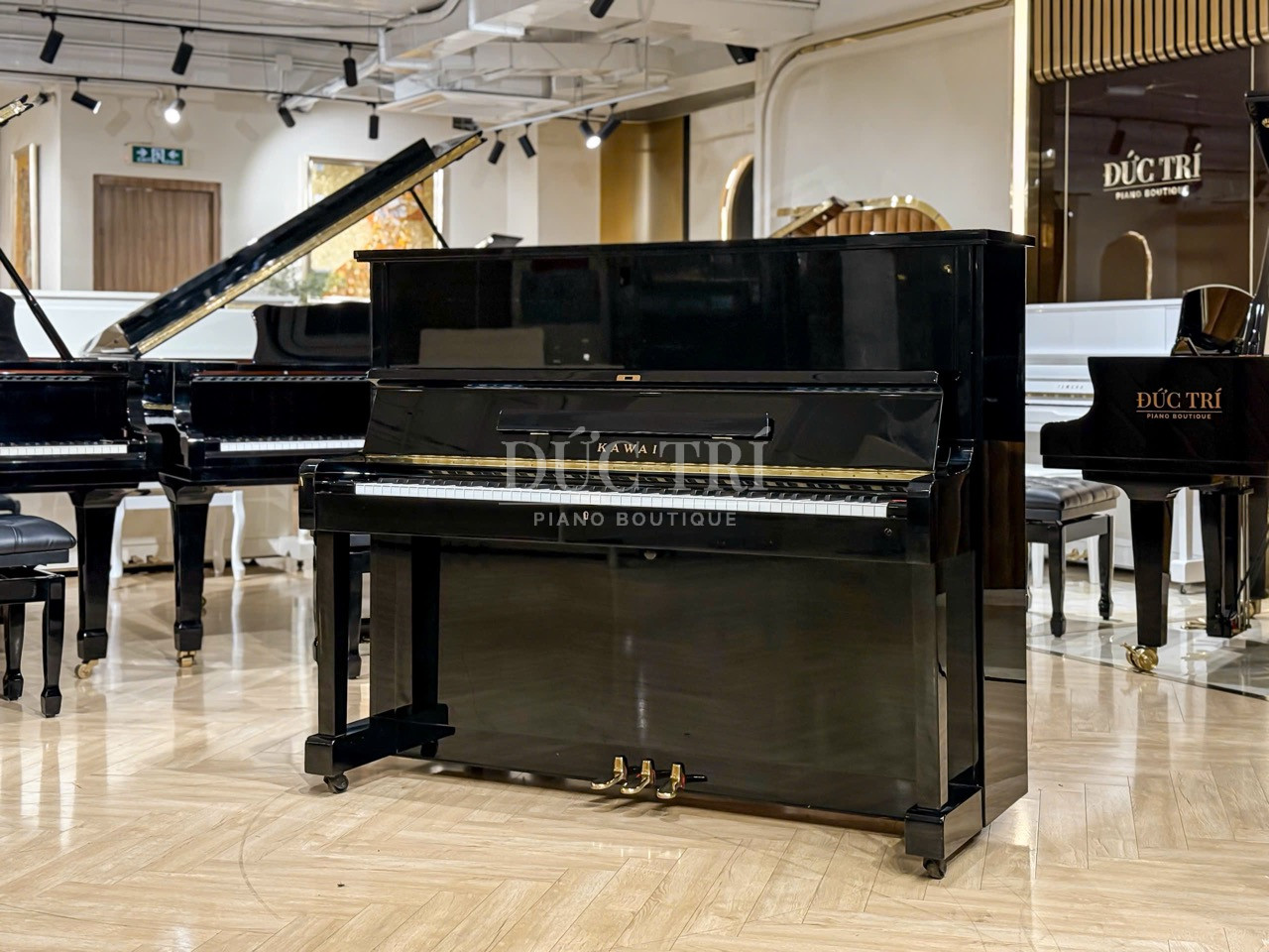 Kawai OP25 1 Đàn Piano Kawai OP25 thiết kế tiêu chuẩn, phù hợp không gian gia đình