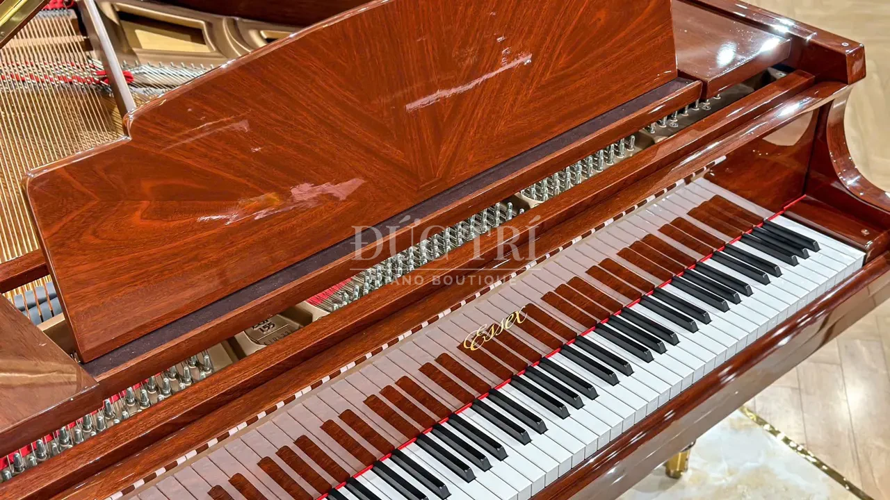 Essex EGP155 2 Cảm giác phím nhẹ, phản hồi nhanh giúp Essex EGP155 rất dễ sử dụng