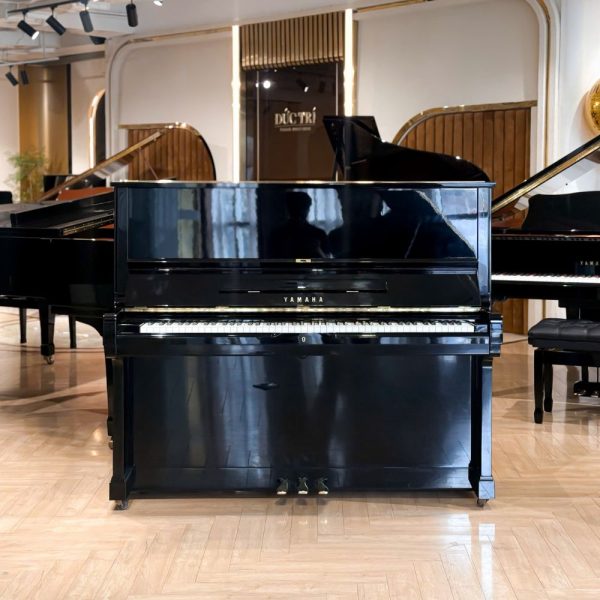 Thiết kế của đàn Yamaha U2M
