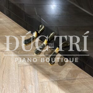 đàn piano Kawai ED-48E có 3 pedals lớn