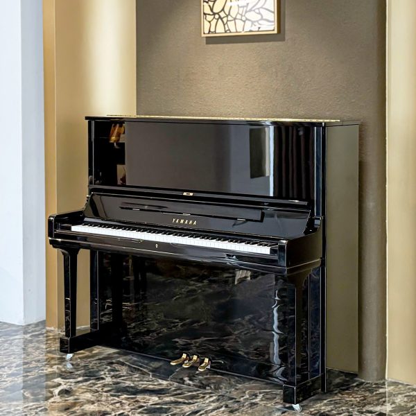 Dan-Piano-Upright-Yamaha-YUS3