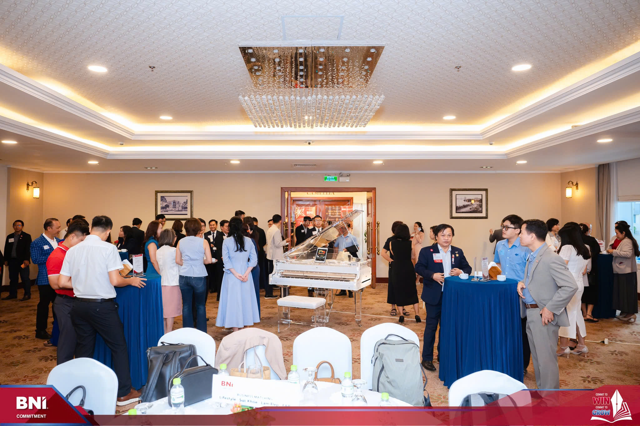 Ban giao Crystal Grand Piano Schreiner Sohne cho chapter Comitment Toàn cảnh không gian sự kiện BNI Commitment | khách sạn Rex Sài Gòn, 11/05/2026