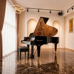 Góc bên cạnh đàn Bösendorfer Tree of Life