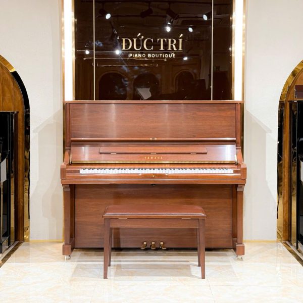 Màu sắc trên đàn Yamaha U3 saw