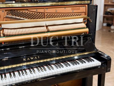 Phím đàn và bộ máy đàn của Kawai Ns10
