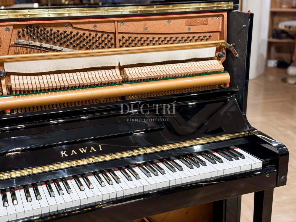 Phím đàn và bộ máy đàn của Kawai Ns10