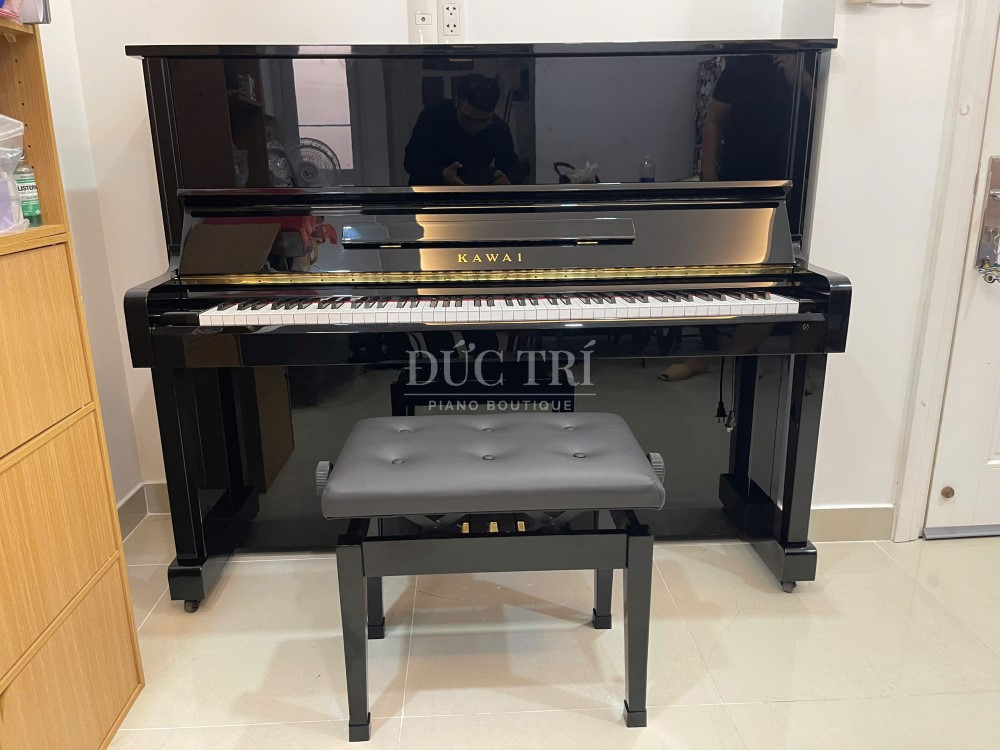 dan piano Kawai NS10 nhin tu phia truoc Kawai Ns10 đàn piano Kawai NS10 nhìn từ phía trước