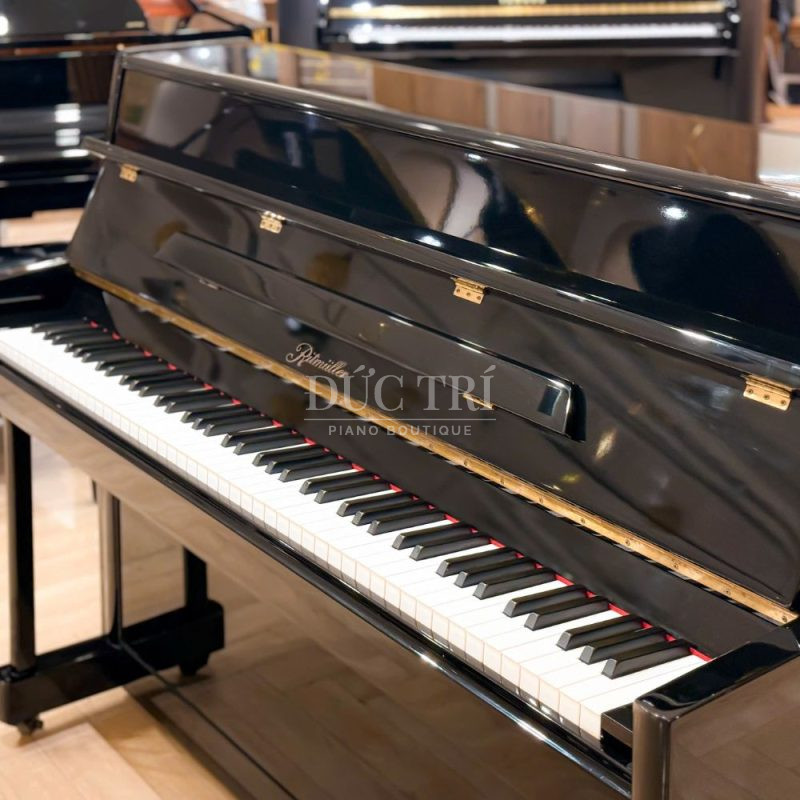 Nắp đậy phím đàn trên đàn Ritmuller UP110R2