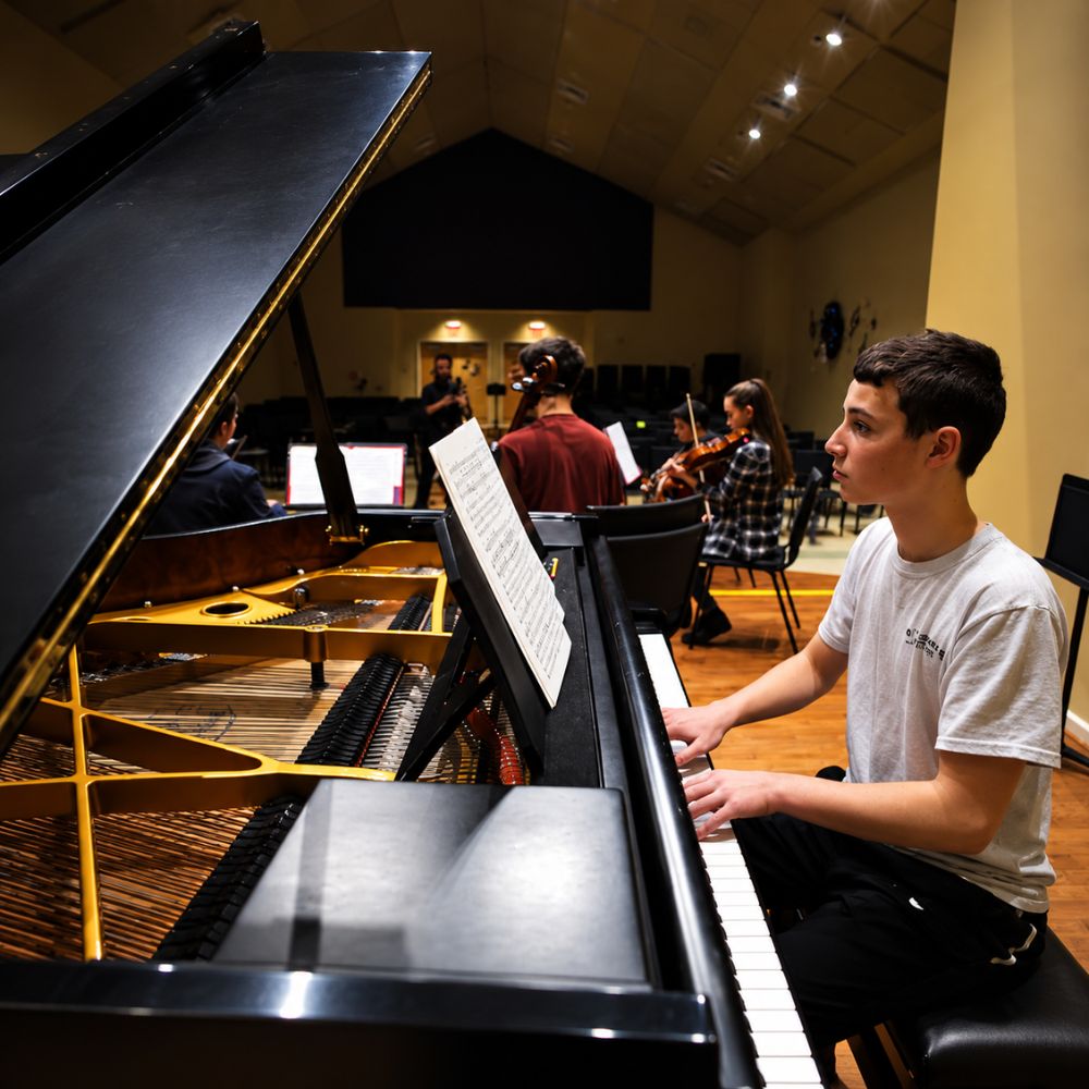 Nen luyen piano bao lau moi ngay de nao bo phat trien toi uu chơi piano đối với não bộ Nên luyện piano bao lâu mỗi ngày để não bộ phát triển tối ưu